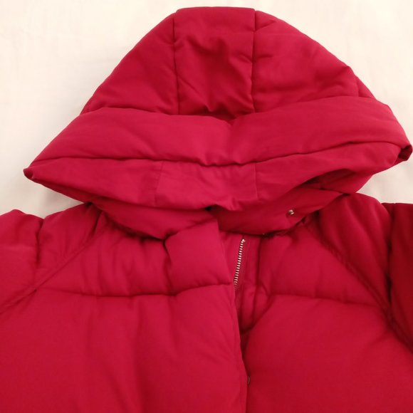 PUFFER COAT WITH  HOODIE BY LILI SIDONIO - SHORT RED COAT - BRAND NEW - Picture 1 of 9
